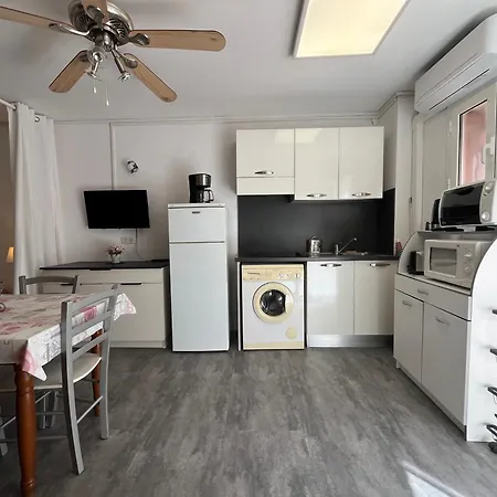 Apartment Studio Climatise 4 Pers B2 *